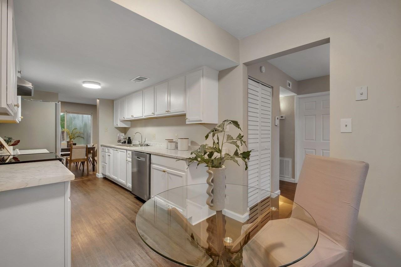 3036 Blair Stone Ct - Photo 4 of 41