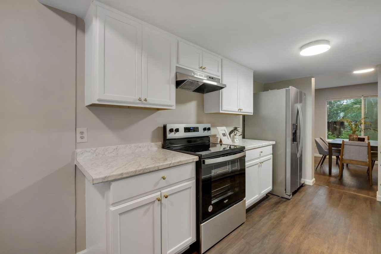 3036 Blair Stone Ct - Photo 6 of 41