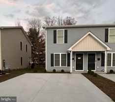 45 Meadowood Ln - Photo 1 of 1