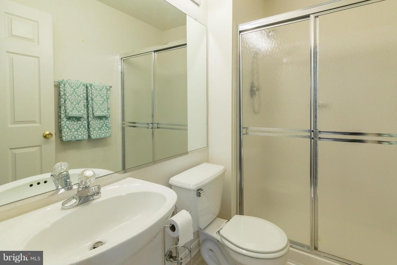 2715 Summers Ridge Dr - Photo 2 of 17