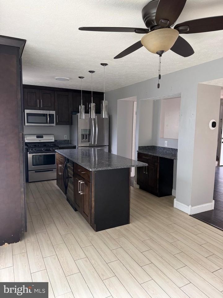 3419 Marble Arch Dr - Photo 3 of 16
