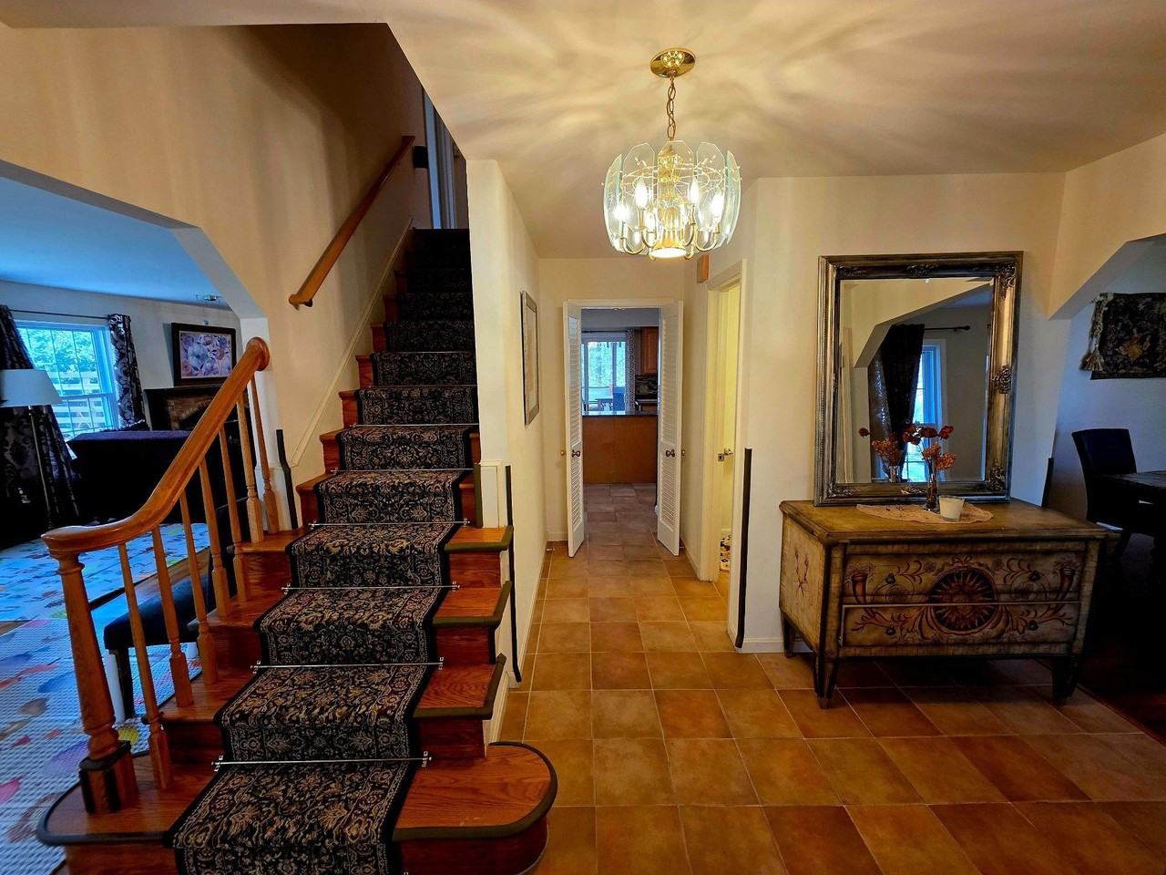 8120 Paisley Pl - Photo 3 of 50