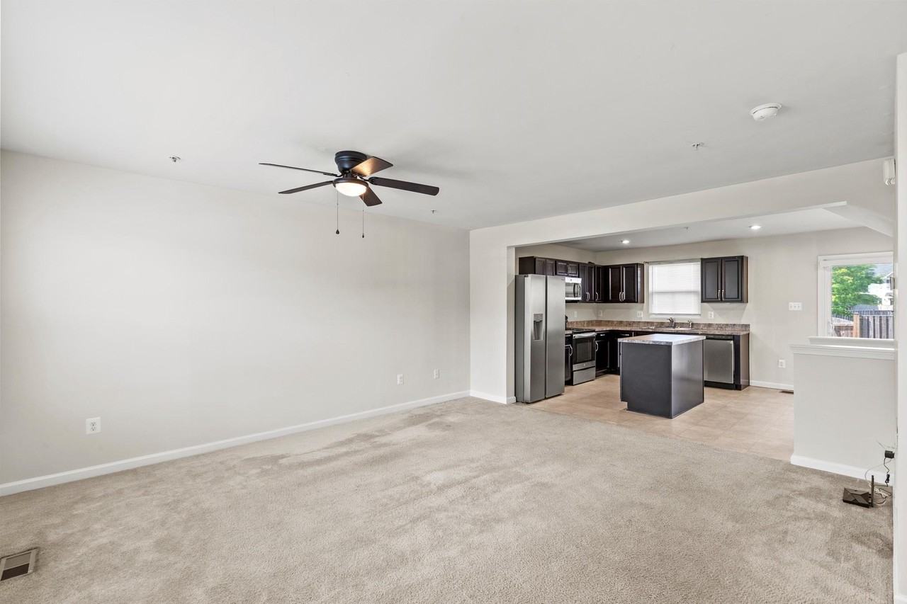 46310 Creeping Primrose Ln #C - Photo 5 of 26