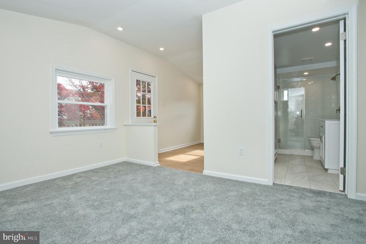 2530 Chestnut Ave 2nd Fl - Photo 3 of 20