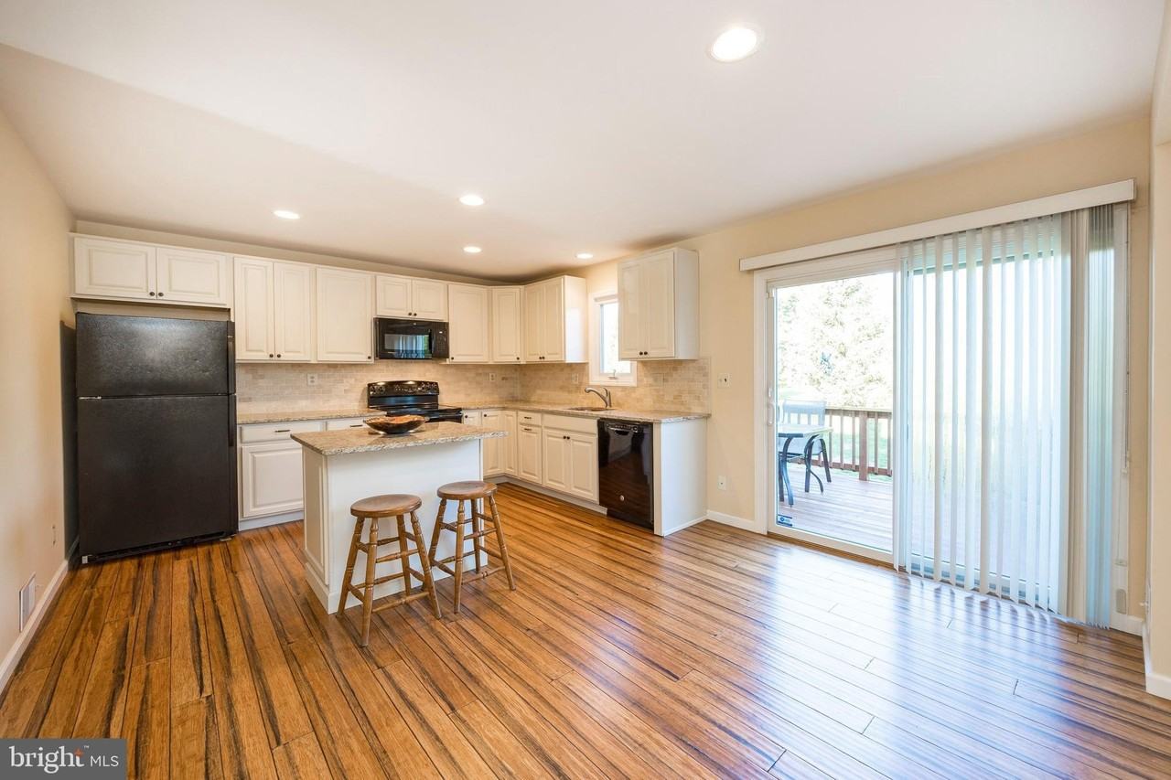 3930 Gatehouse Ln - Photo 6 of 29
