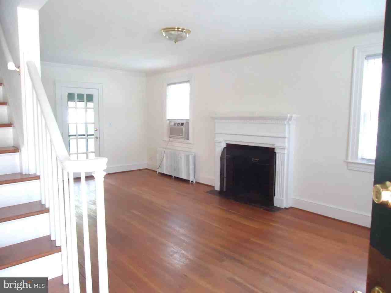 1309 Littlepage St - Photo 4 of 15