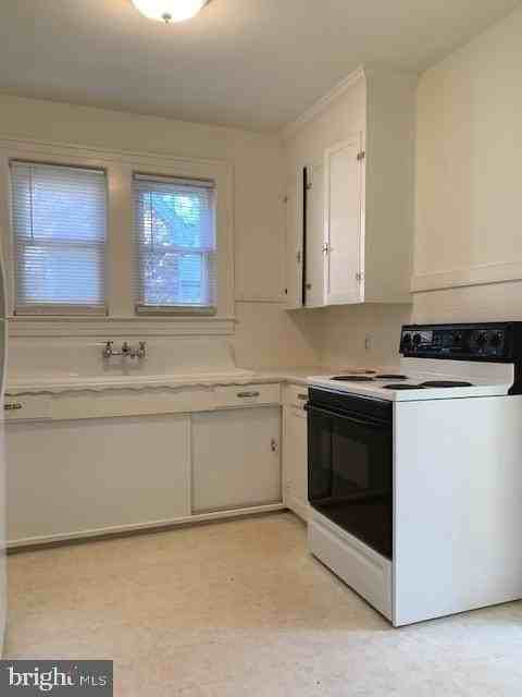 1309 Littlepage St - Photo 7 of 15