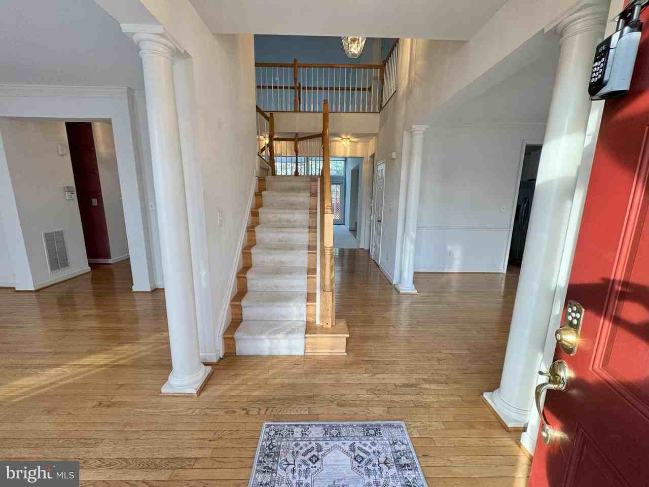 5901 Ewing Pl - Photo 2 of 50