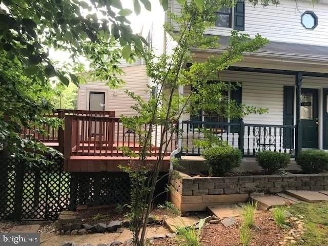 5820 Silchester St - Photo 3 of 47