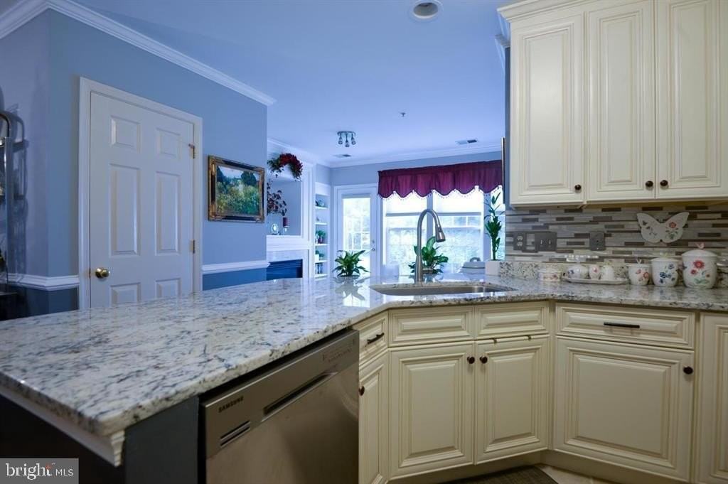 12619 Fair Crest Ct #110 - Photo 4 of 30