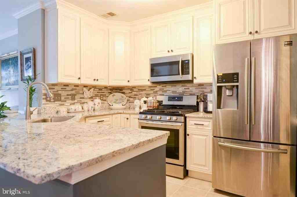 12619 Fair Crest Ct #110 - Photo 5 of 30