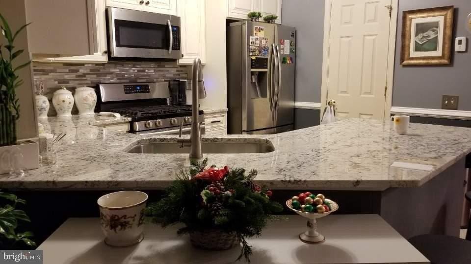 12619 Fair Crest Ct #110 - Photo 7 of 30