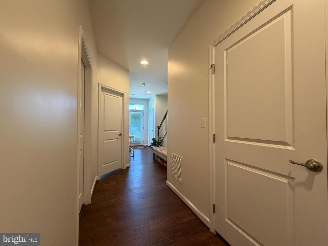 43405 Southland St - Photo 3 of 50