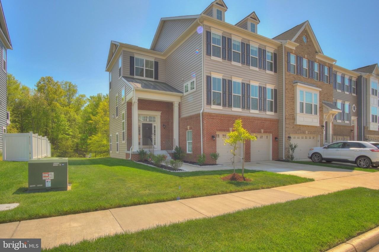 42629 Oak Park Sq - Photo 2 of 50