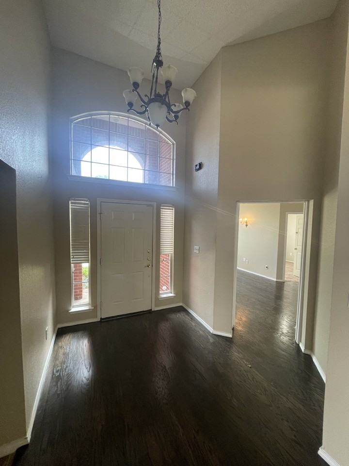 6720 Tabor Dr #1 - Photo 2 of 9