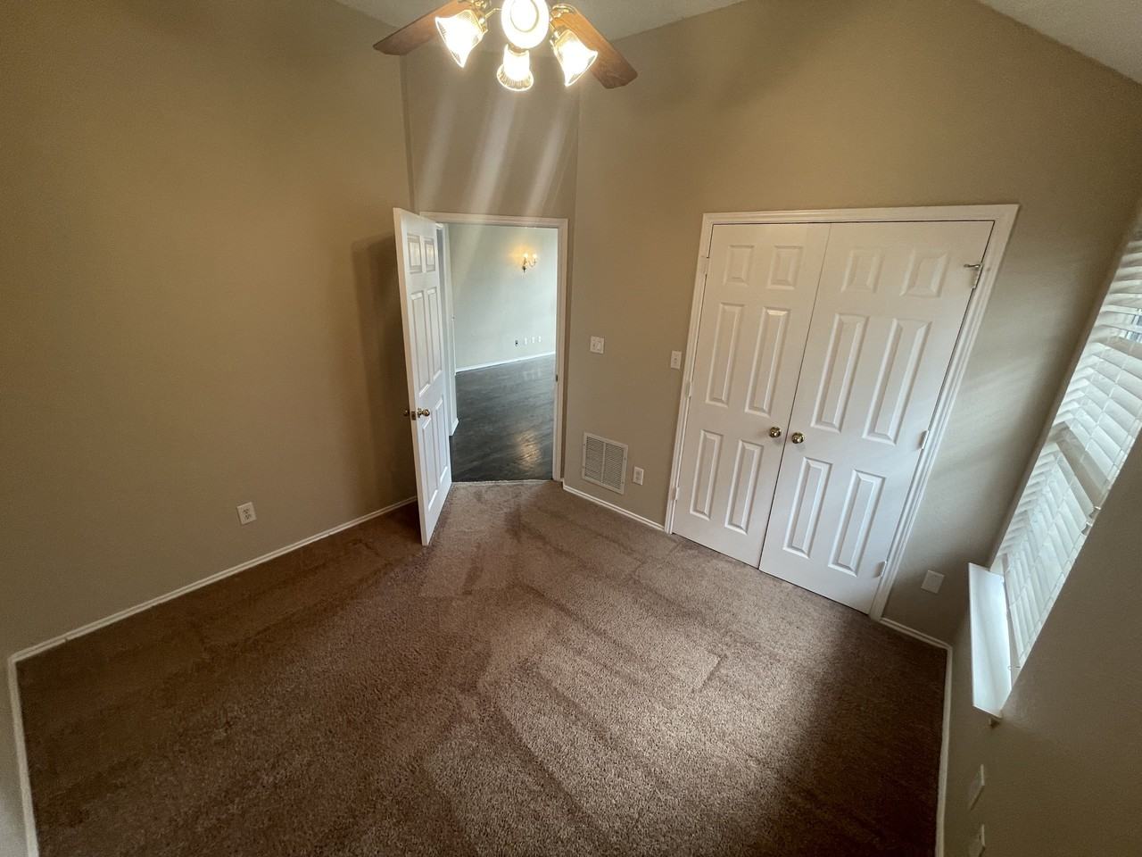 6720 Tabor Dr #1 - Photo 4 of 9