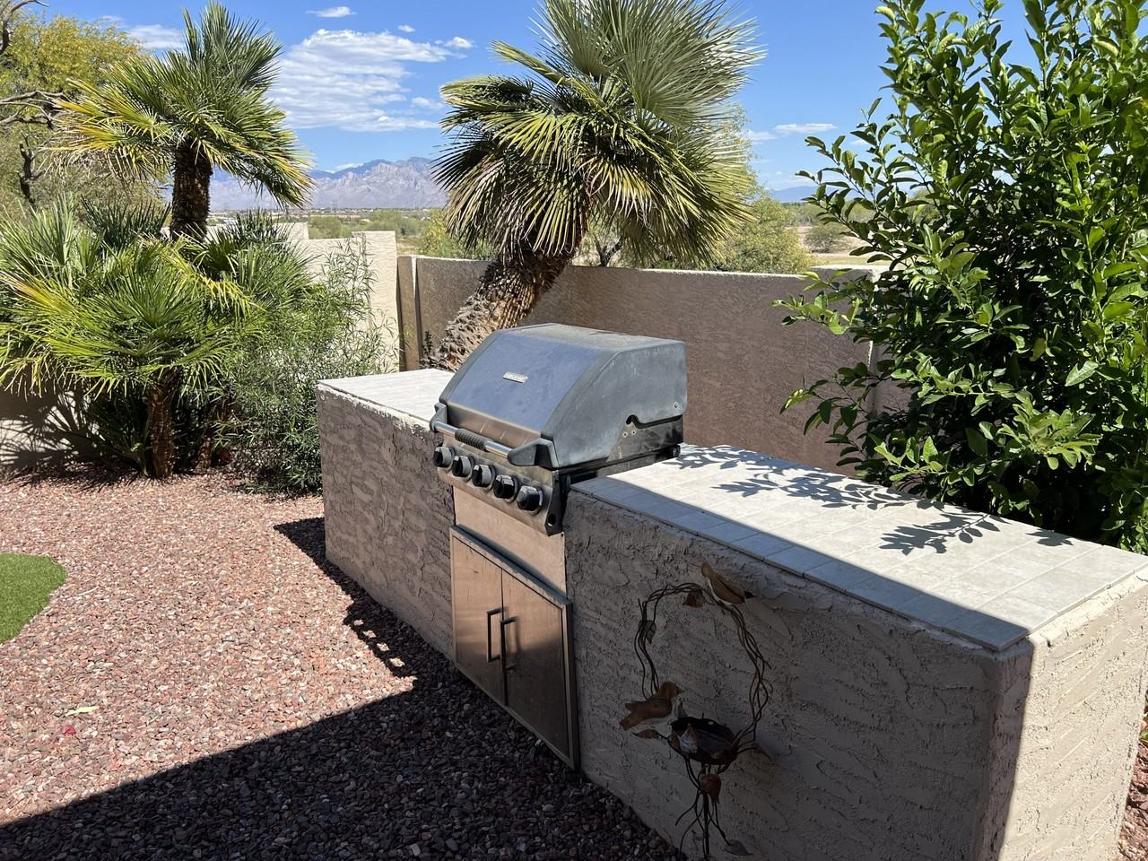 9130 N Safflower Ln #1 - Photo 3 of 34