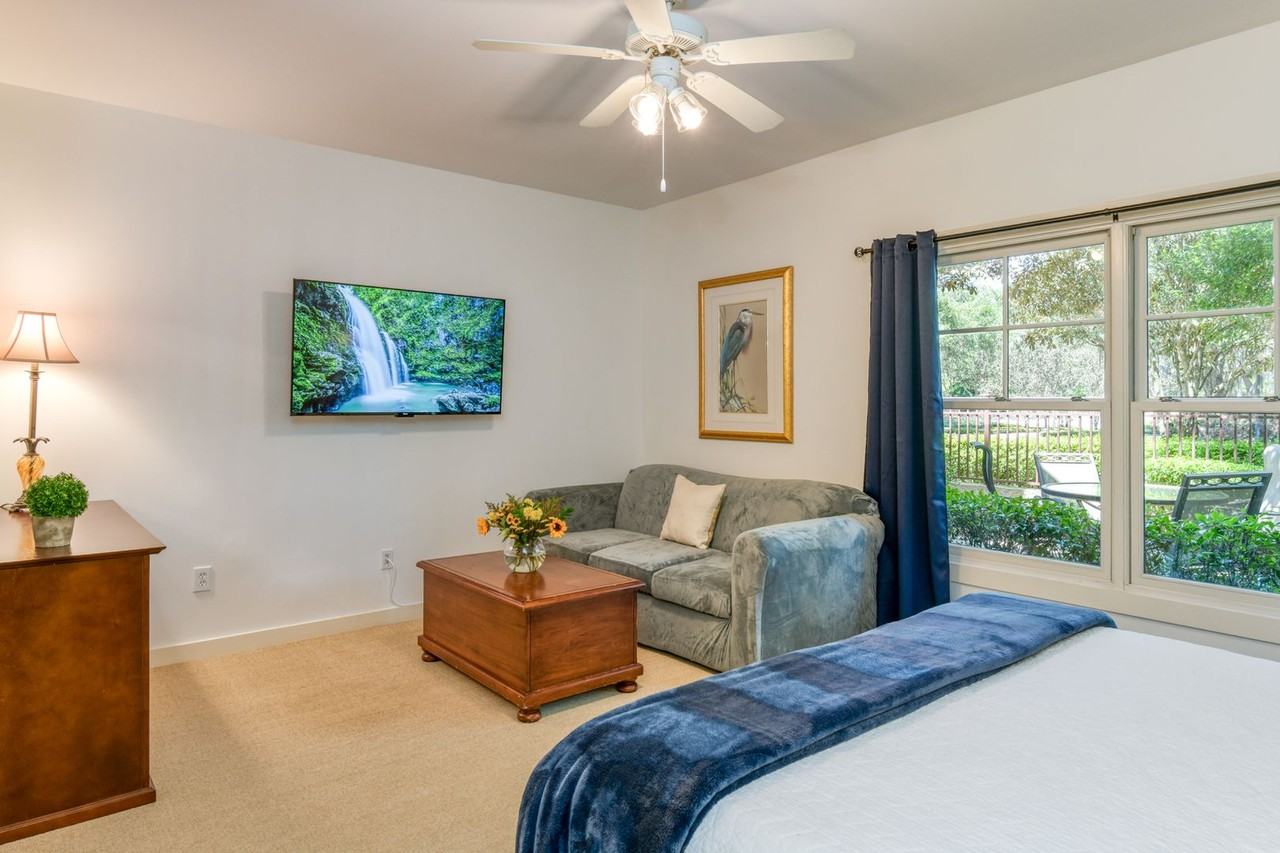 945 Registry Blvd - Photo 3 of 31
