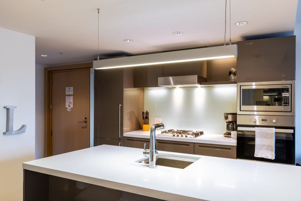 777 Richards Street - Photo 7 of 17
