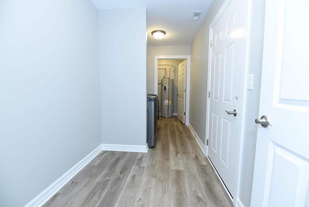 Meadowlark House - Photo 3 of 10