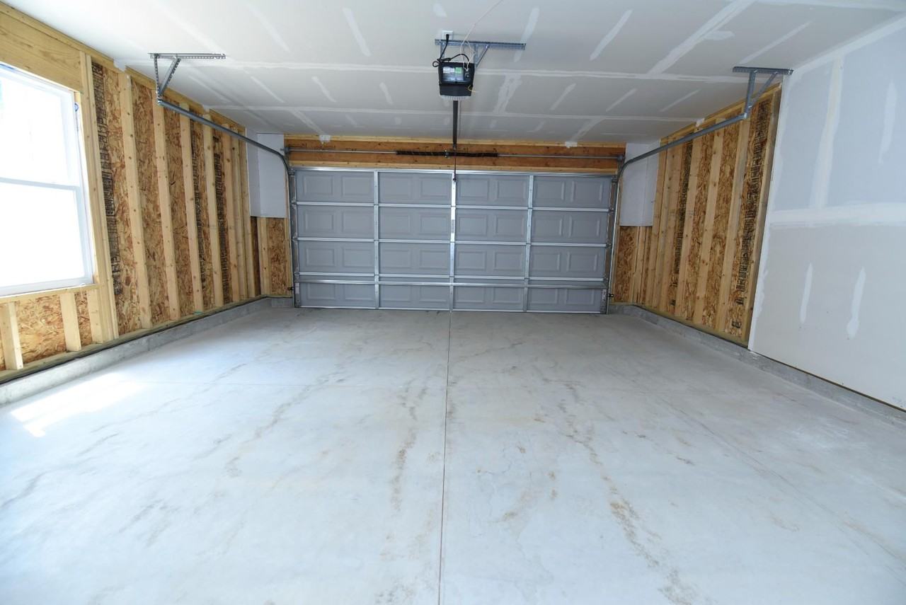 Meadowlark House - Photo 5 of 10