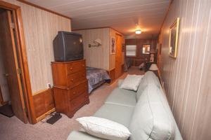 featured image of 57219 Island Club Ln