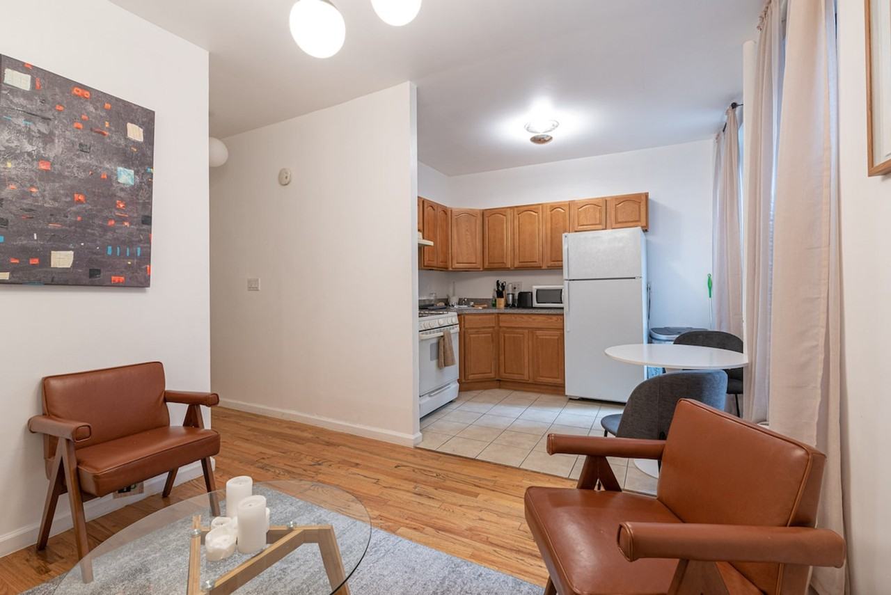 136 E 57th St #1323942P - Photo 2 of 20