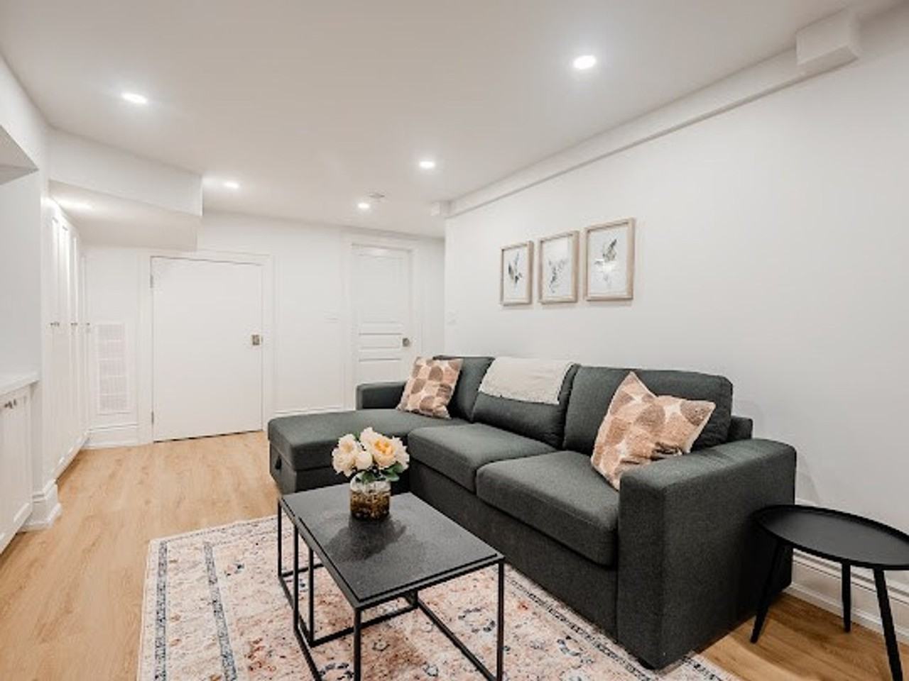217 Geary Ave #1374799P - Photo 7 of 49
