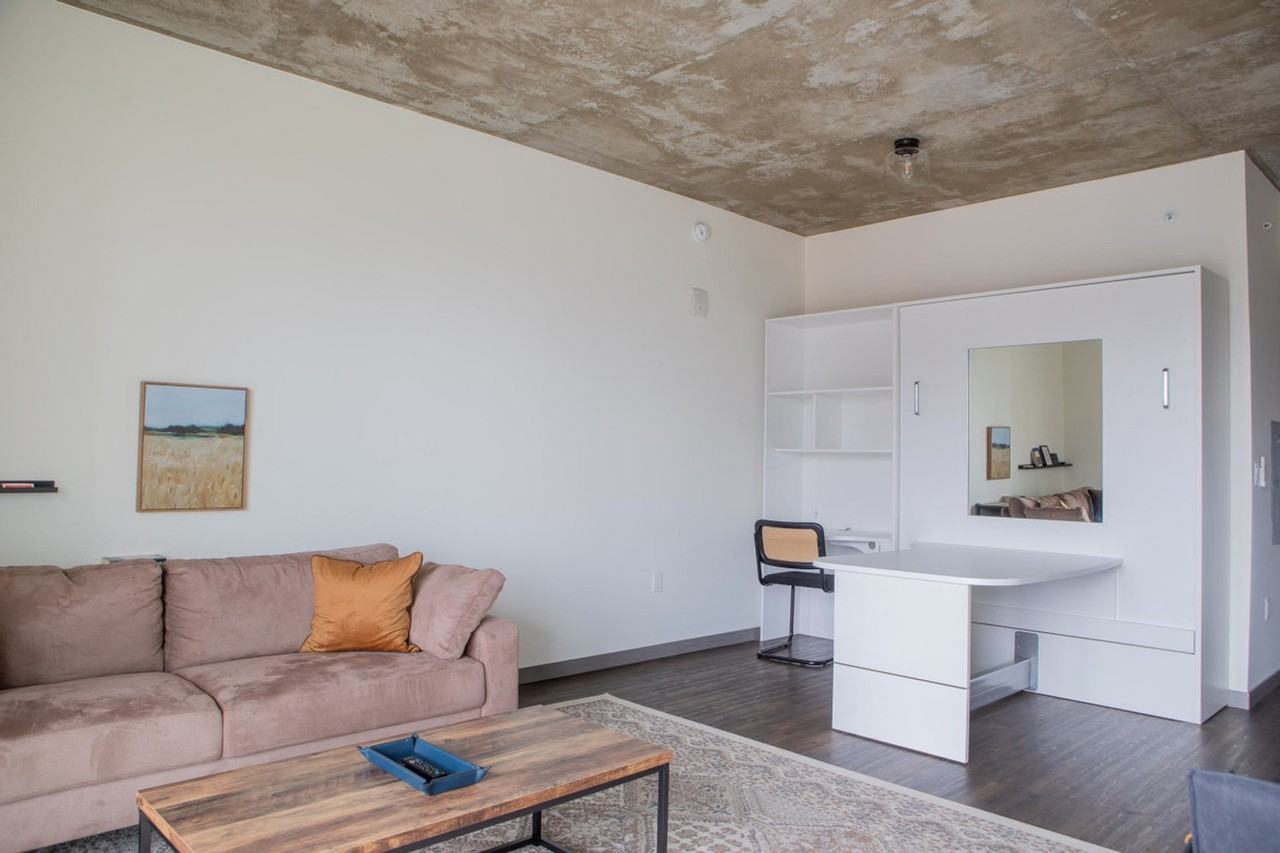 1840 N Farwell Ave #1379024P - Photo 4 of 36