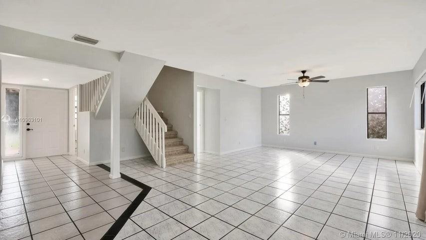 6048 Garrett Street - Photo 6 of 8