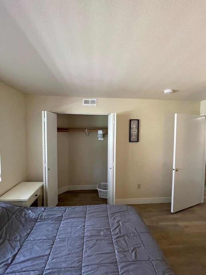 604 N Columbia Center Blvd #1505665P - Photo 6 of 24