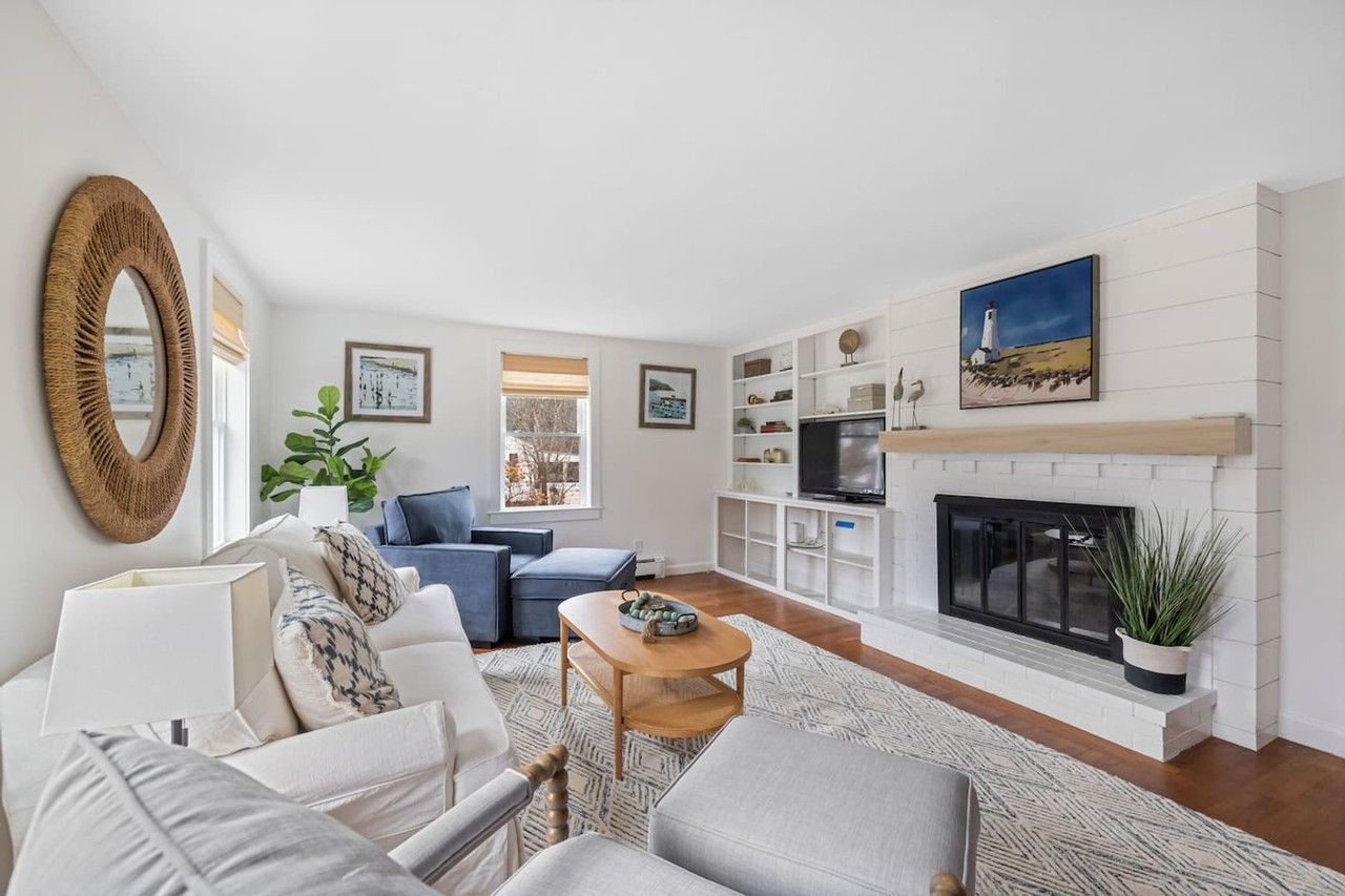 12 Woodside Dr #1532211P - Photo 5 of 26