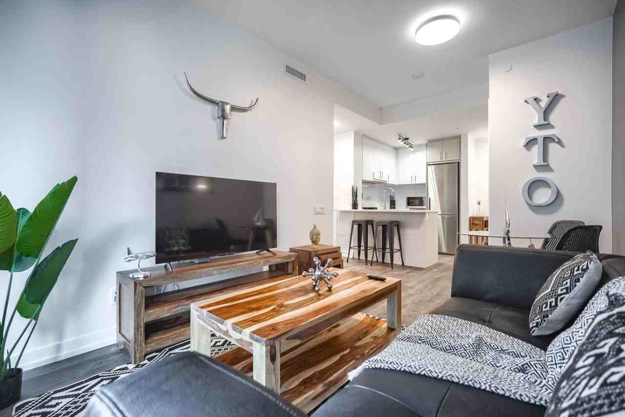 7 Grosvenor St #1223066P - Photo 2 of 8