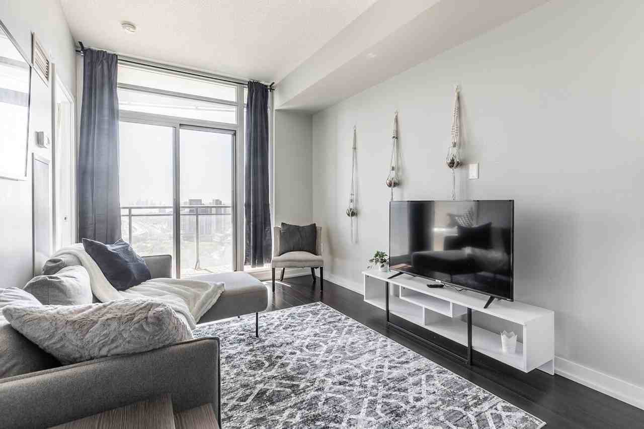 68 Fort York Blvd #1513094P - Photo 3 of 31