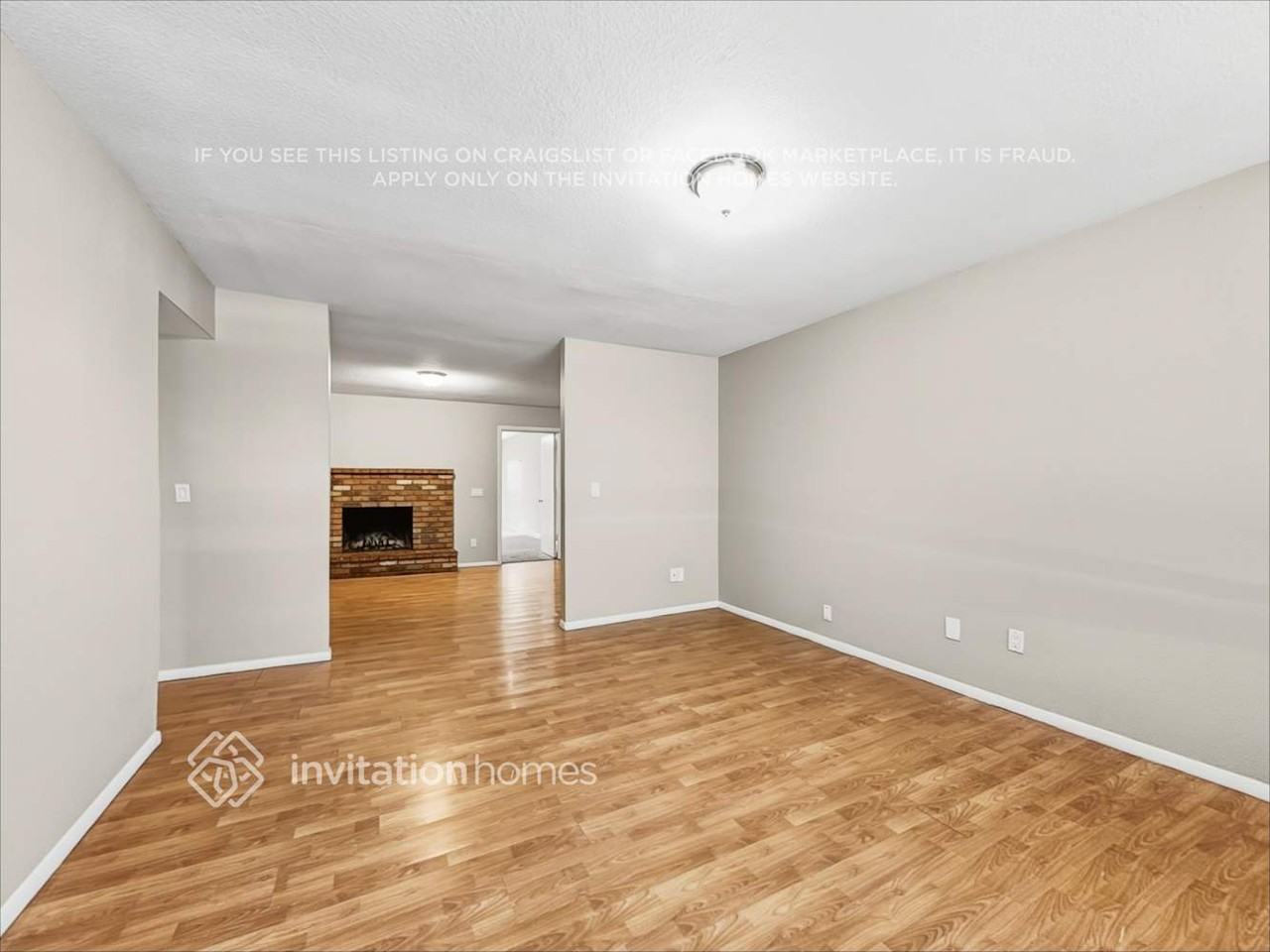 6325 W Purdue Ave - Photo 6 of 18
