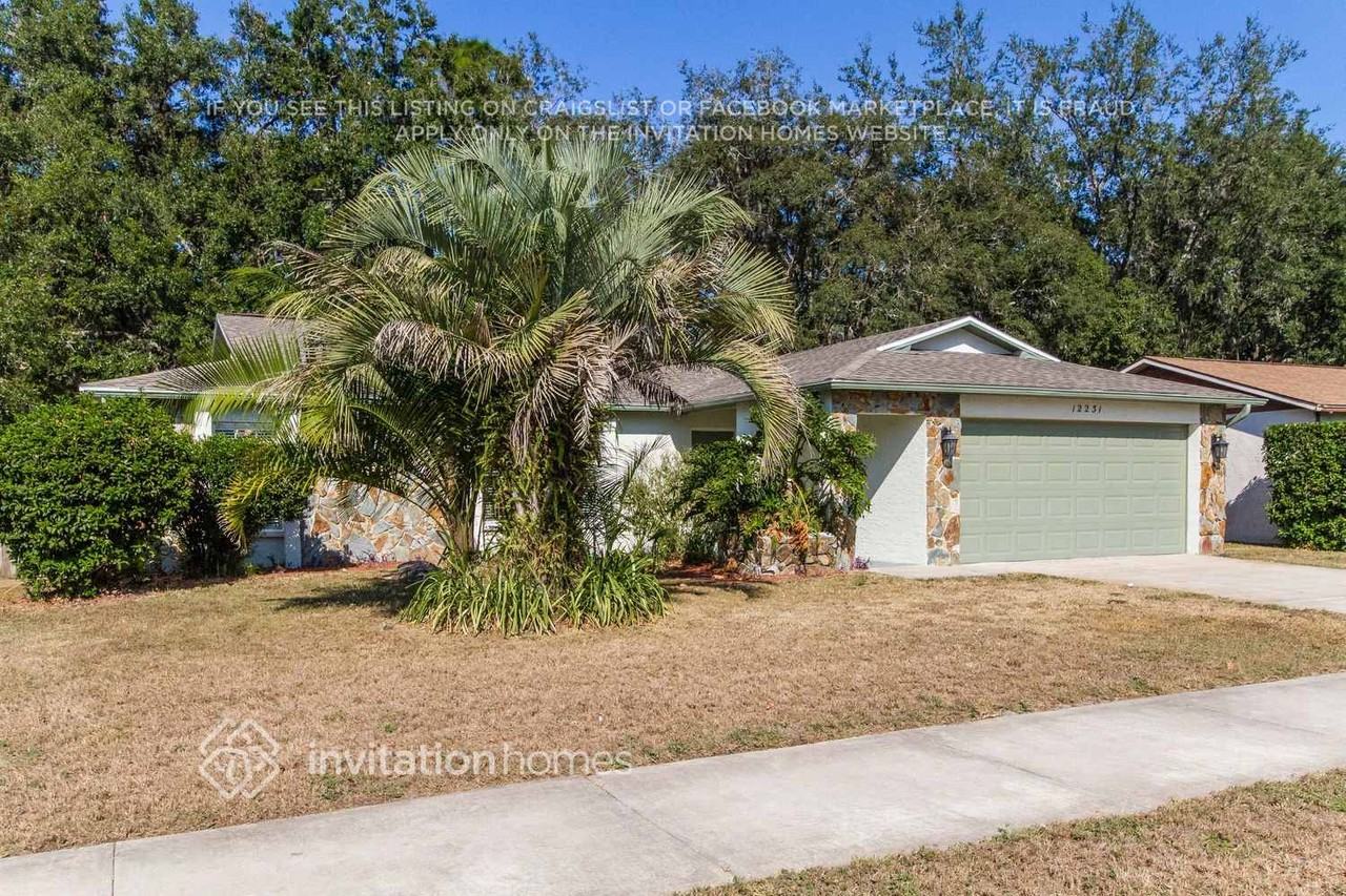 12231 Shadow Ridge Blvd - Photo 2 of 20