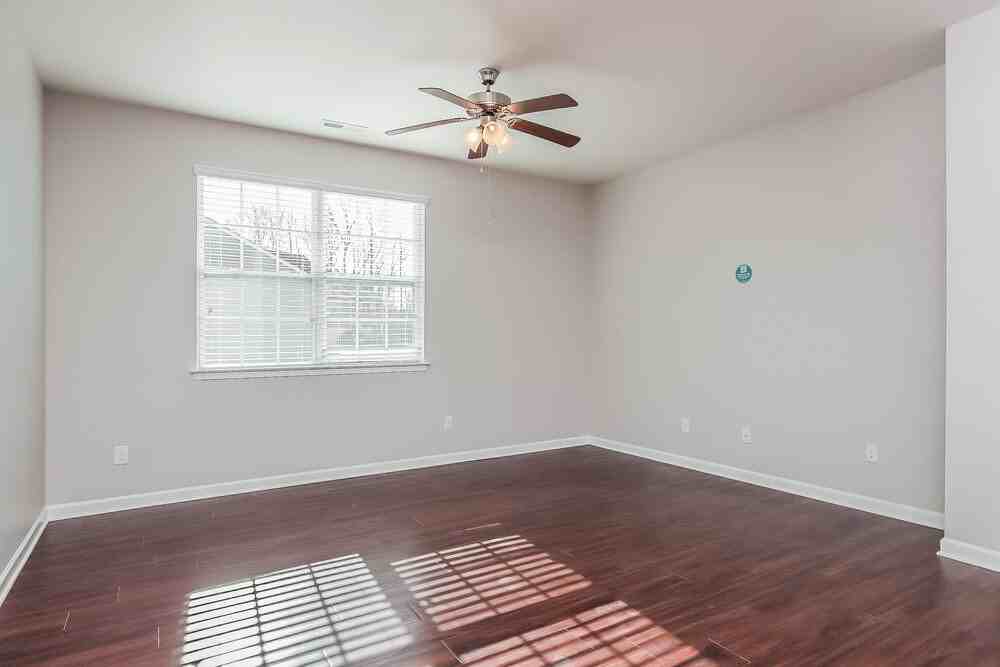 621 Rose Mallow Dr - Photo 3 of 16