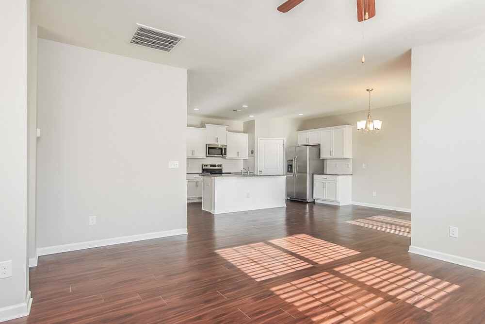 621 Rose Mallow Dr - Photo 4 of 16