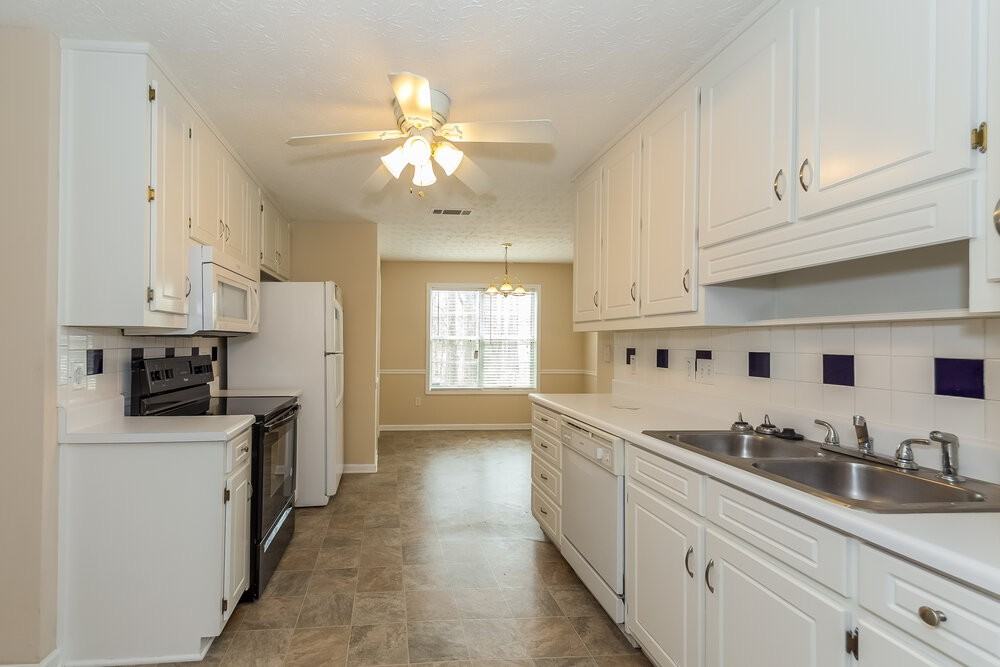 4171 Edenbrooke Cir - Photo 7 of 16