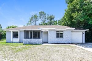 featured image of 724 Iowa Woods Cir E
