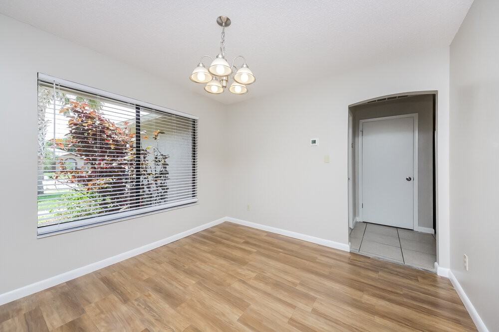 2854 Camomile Dr - Photo 5 of 16