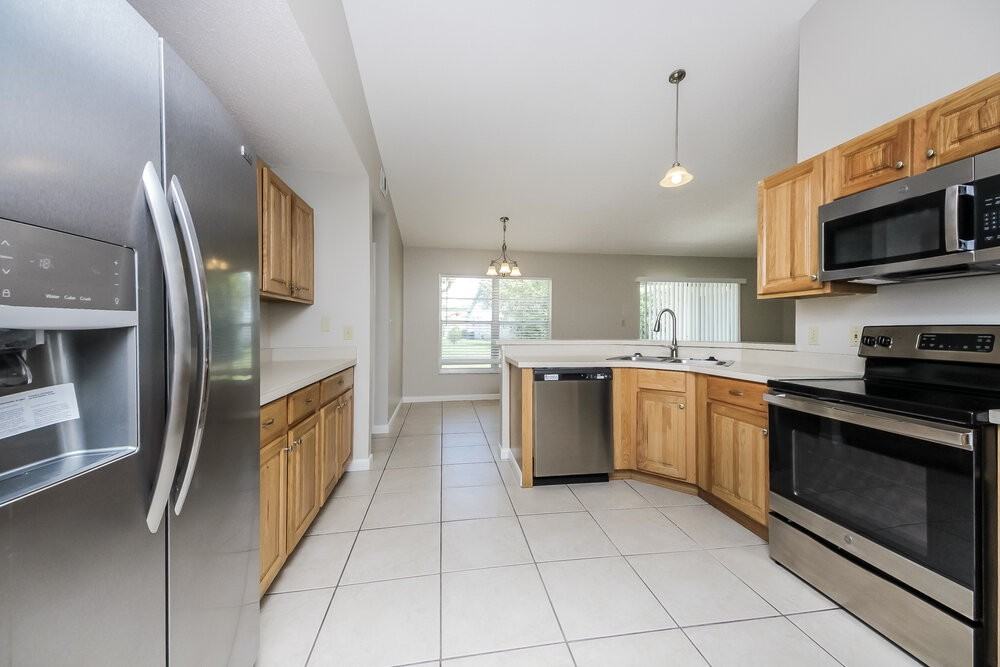 2854 Camomile Dr - Photo 6 of 16