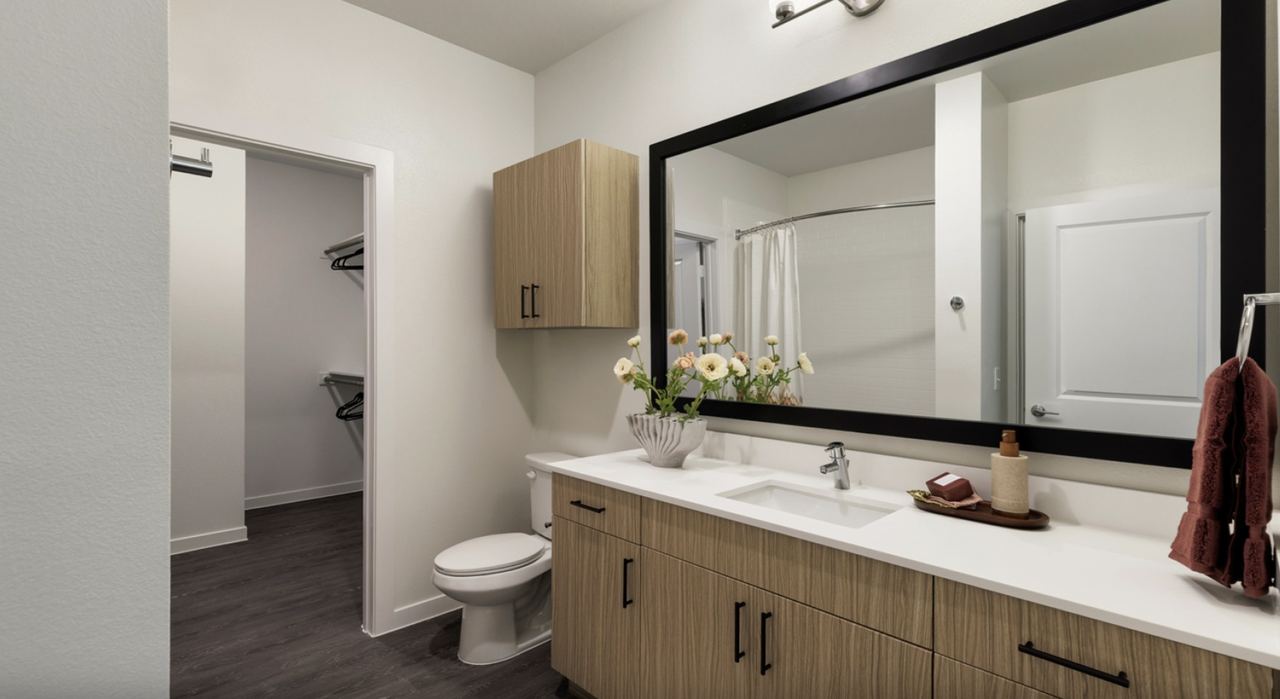 14815 Dessau Road - Photo 7 of 35