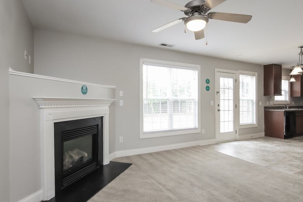 120 Braxman Ln - Photo 5 of 17