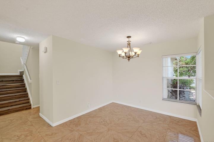 738 Perdido Heights Drive - Photo 7 of 8