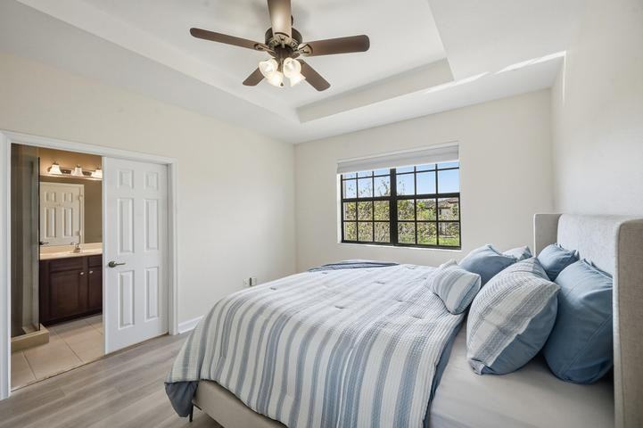 10415 Wellington Parc Drive - Photo 7 of 8