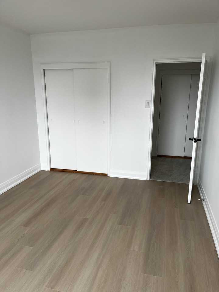 75 Petman Avenue - Photo 6 of 11