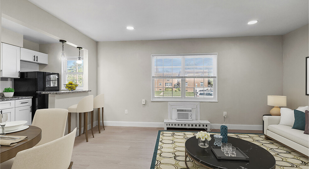 Laurel Court - Photo 3 of 17