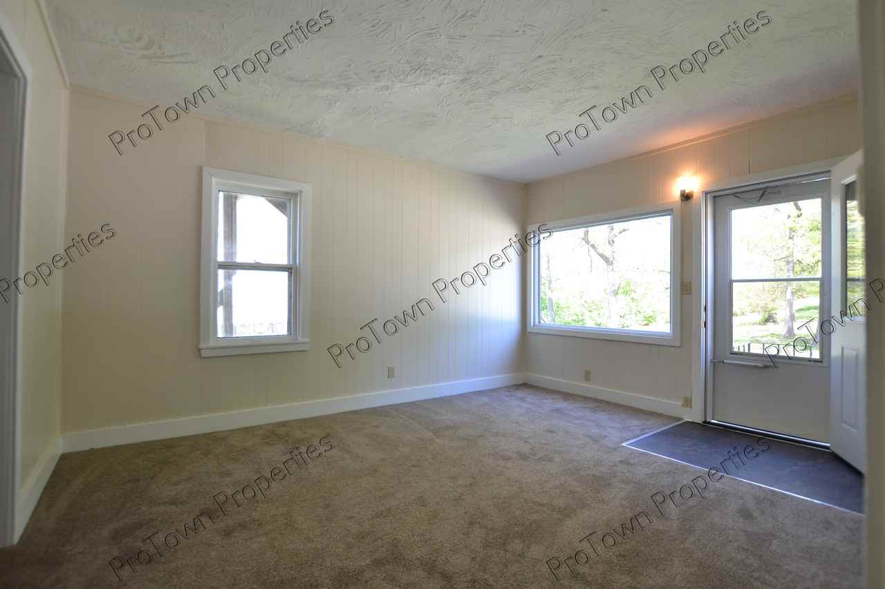 1002 Belleview Avenue #1 - Photo 4 of 7