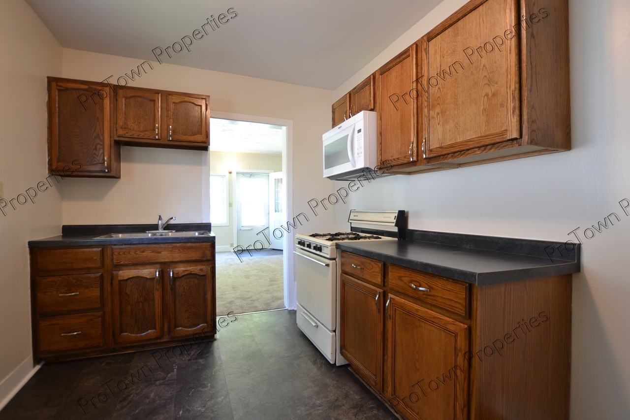 1002 Belleview Avenue #1 - Photo 5 of 7